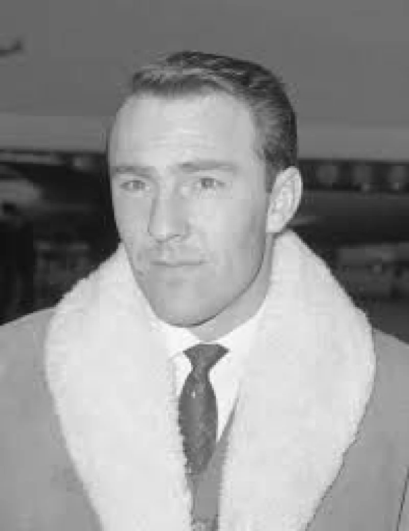 Jimmy Greaves Biography
