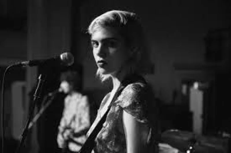 Julia Cumming (Sunflower Bean)