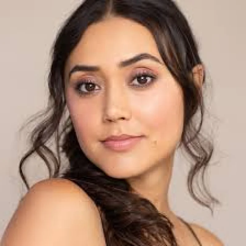 Dia Frampton Biography