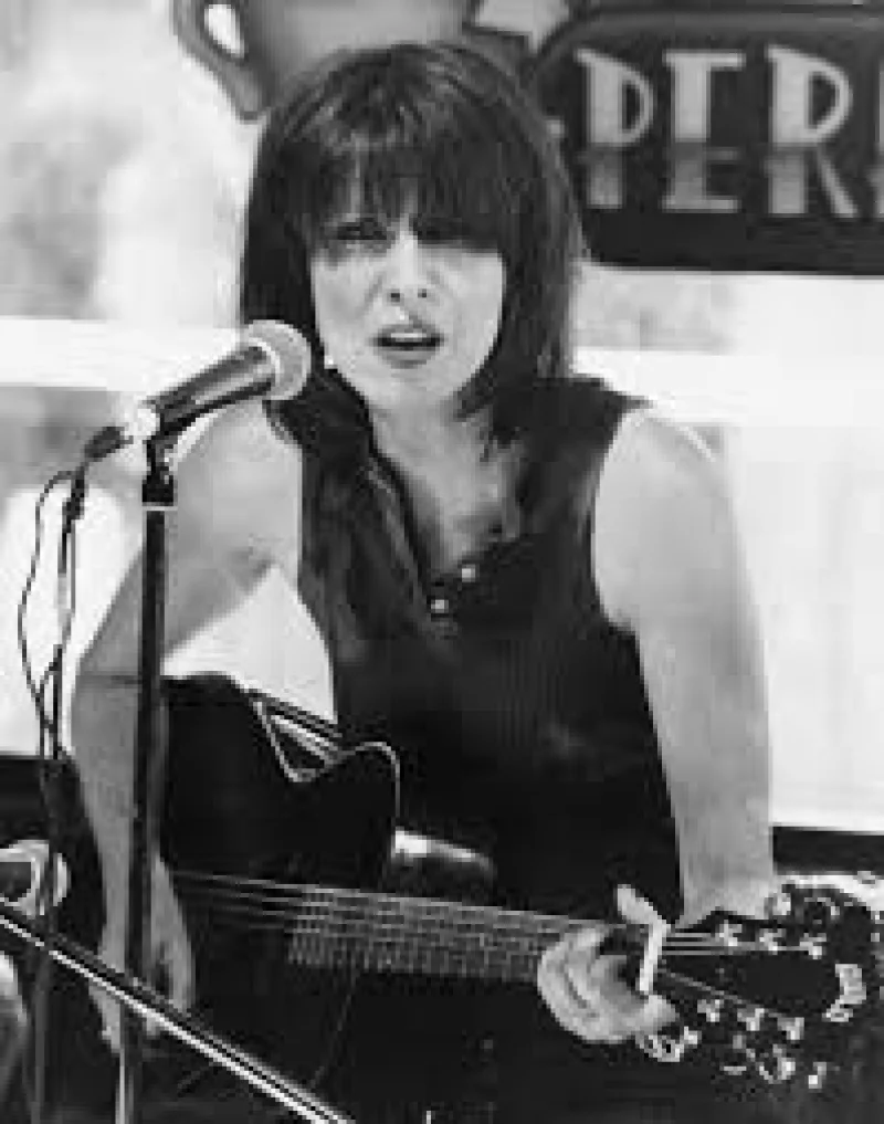 Chrissie Hynde (The Pretenders)