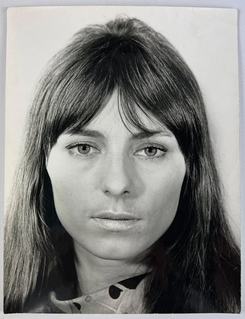 Mira Kubasinska Biography