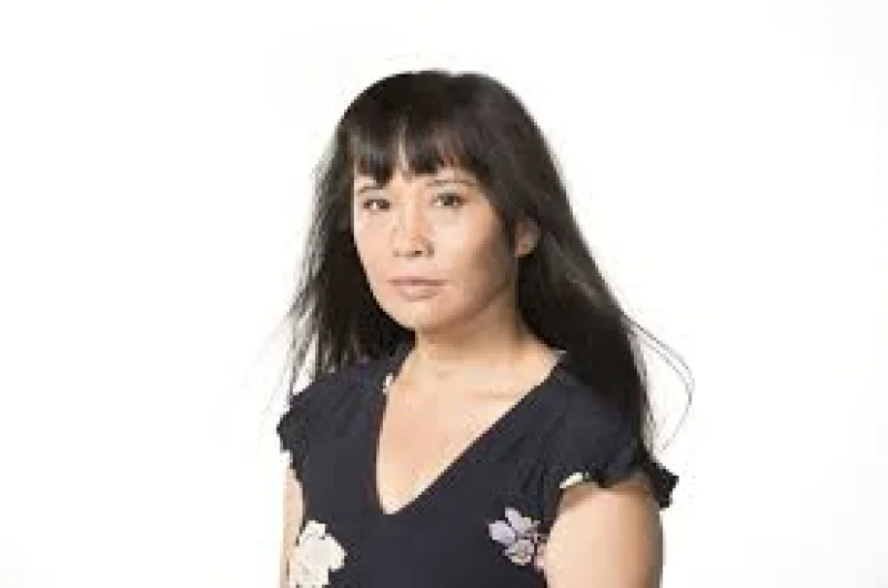 Sook-Yin Lee