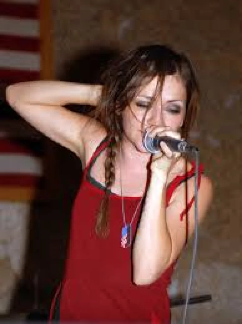 Lacey Sturm (Flyleaf)