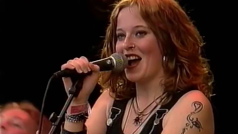 Anneke van Giersbergen (The Gathering)