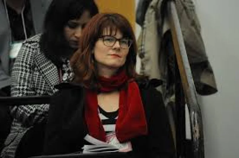Allison Wolfe (Bratmobile, Partyline)