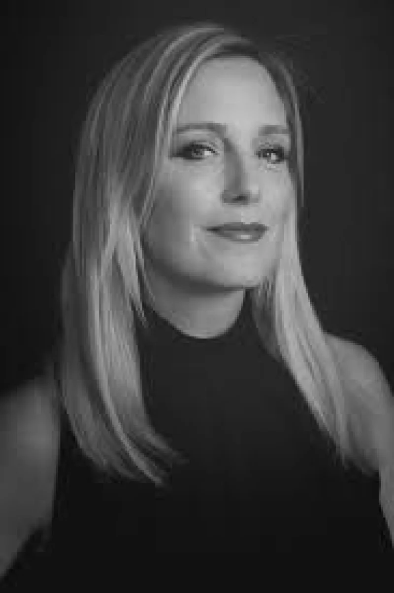 Melissa Ferlaak Biography