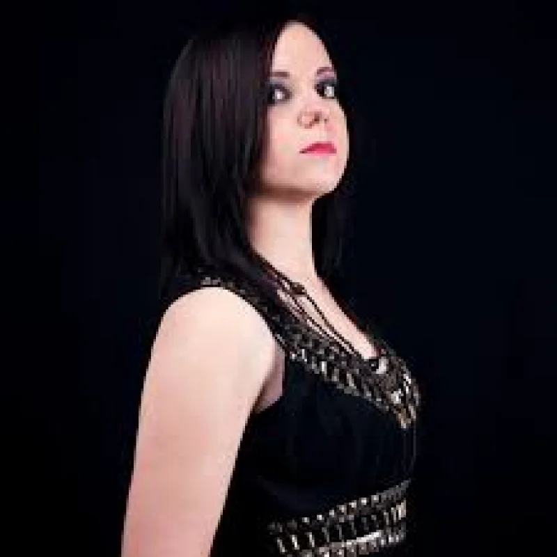 Kristell Lowagie (Valkyre) Biography