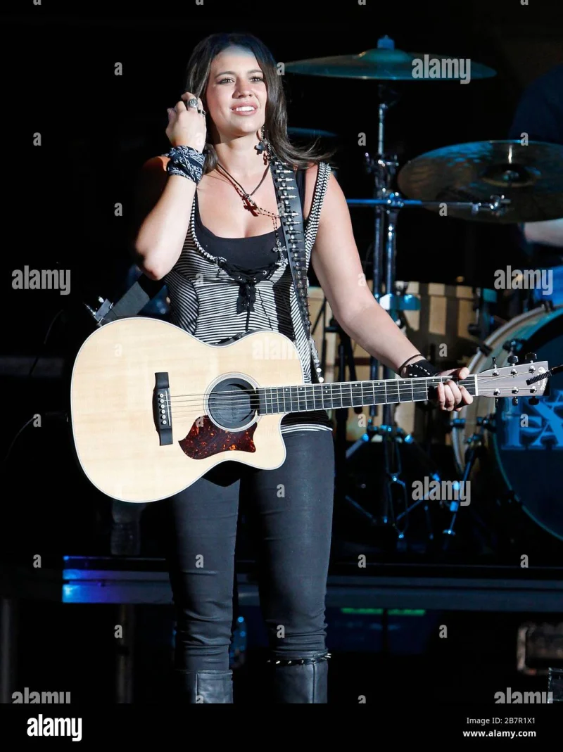 Rachel Farley Biography