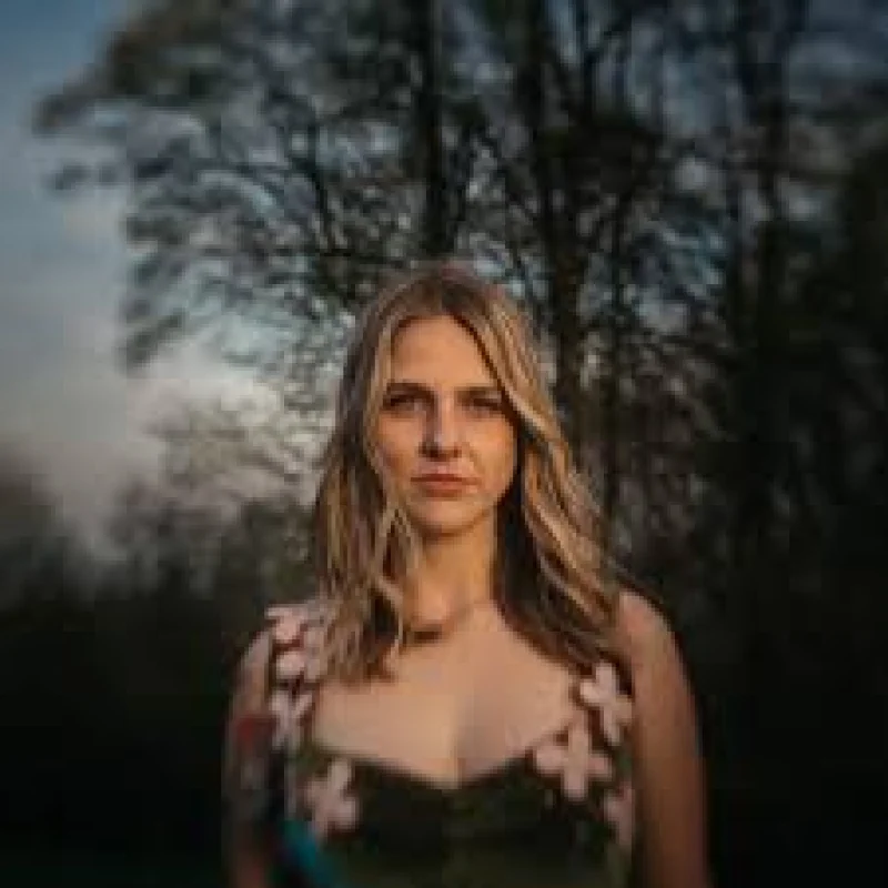 Dori Freeman