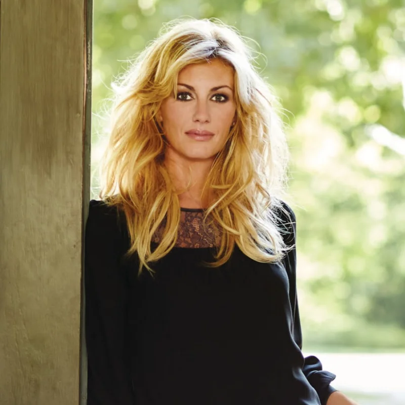 Faith Hill Biography