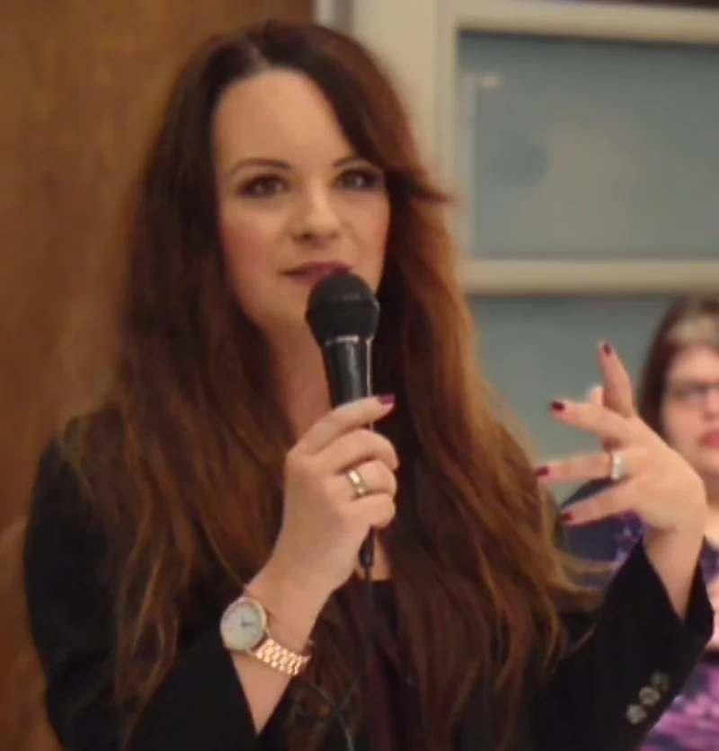 Jenna von Oy