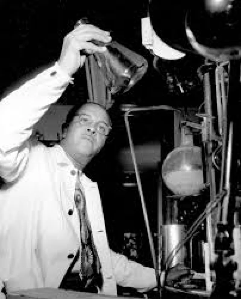 Percy Lavon Julian