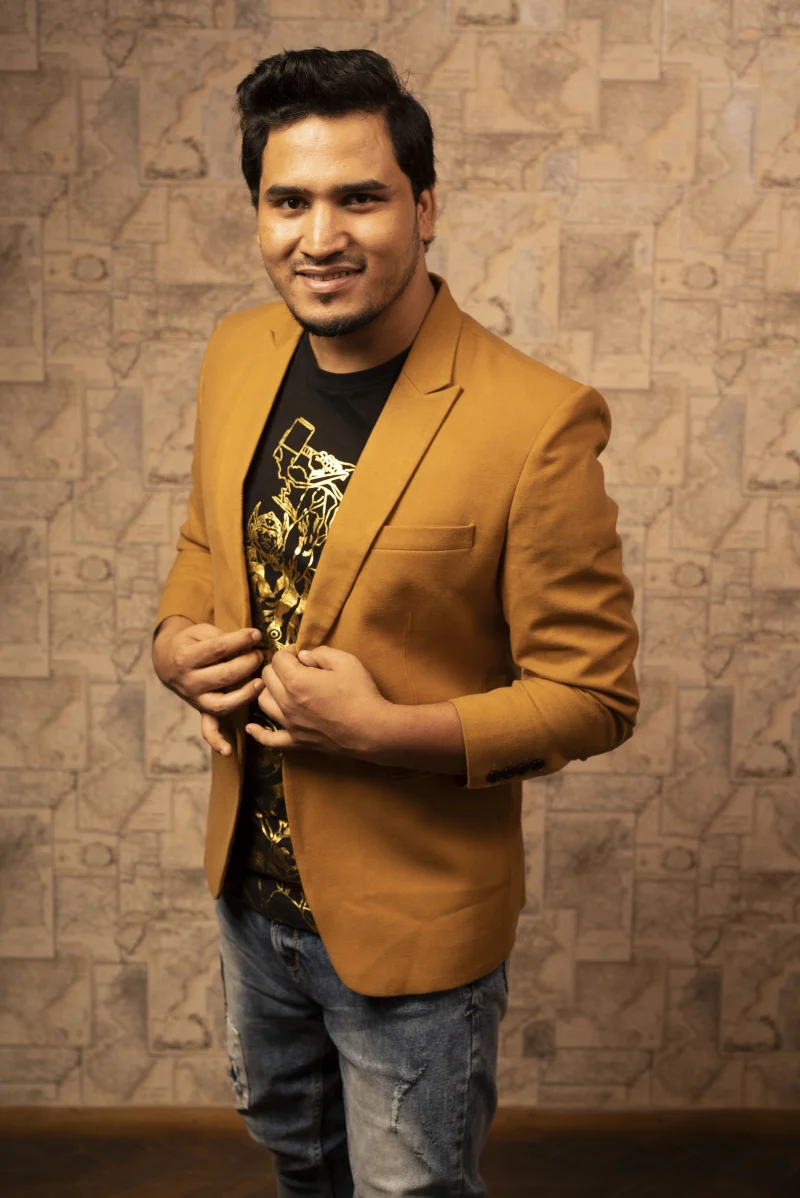 Dev Negi Biography