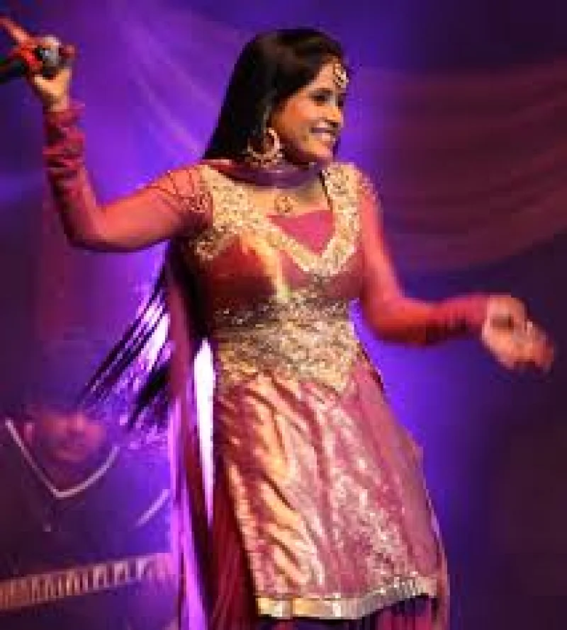 Miss Pooja Biography