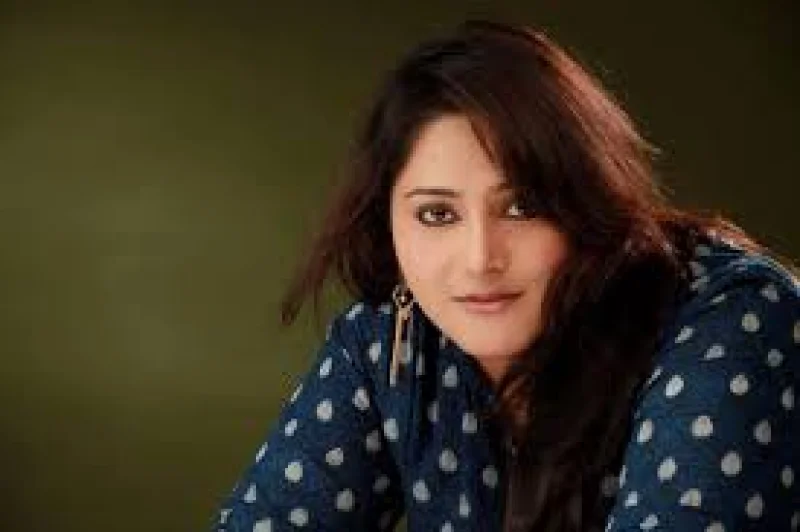 Runa Rizvi Biography