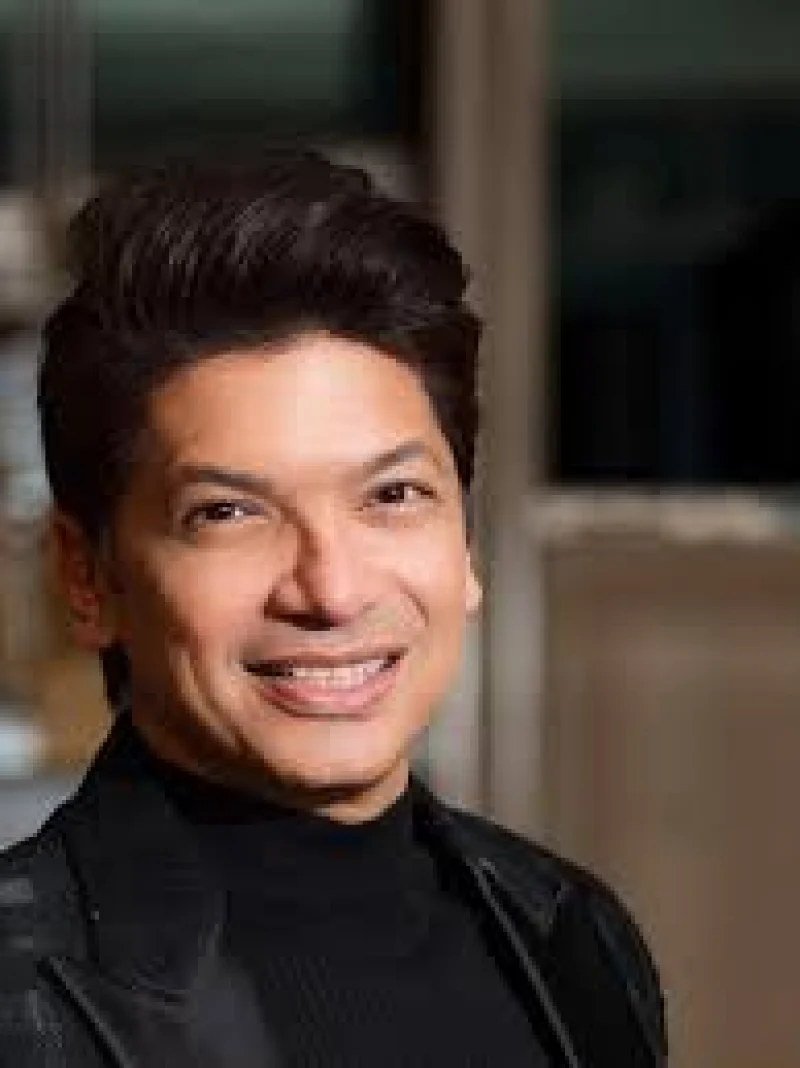 Shaan Biography