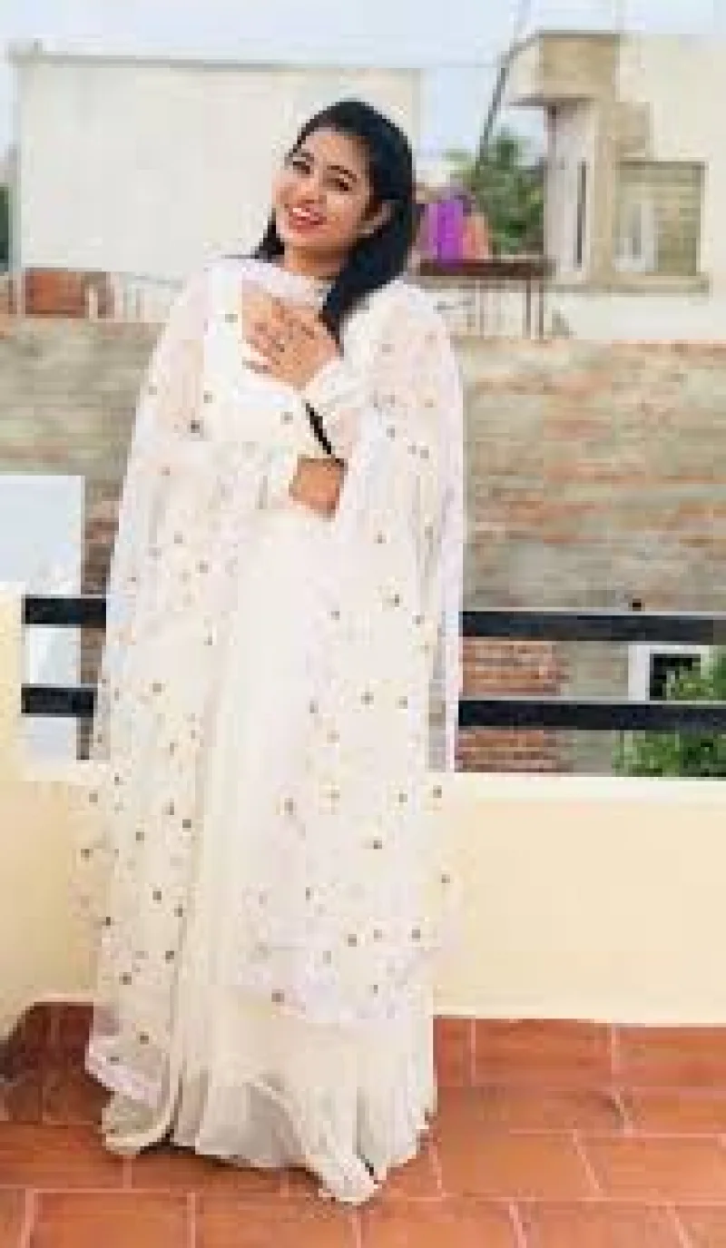 Srinisha Jayaseelan