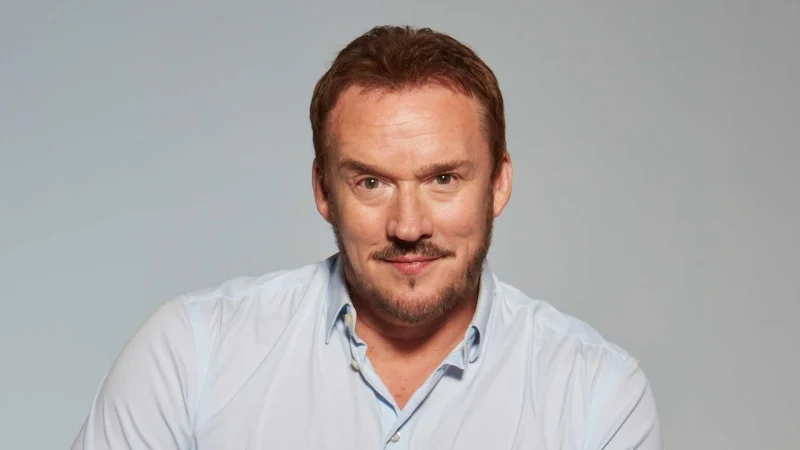 Russell Watson Biography