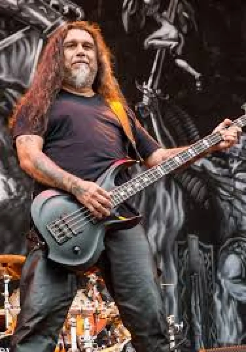 Tom Araya Biography