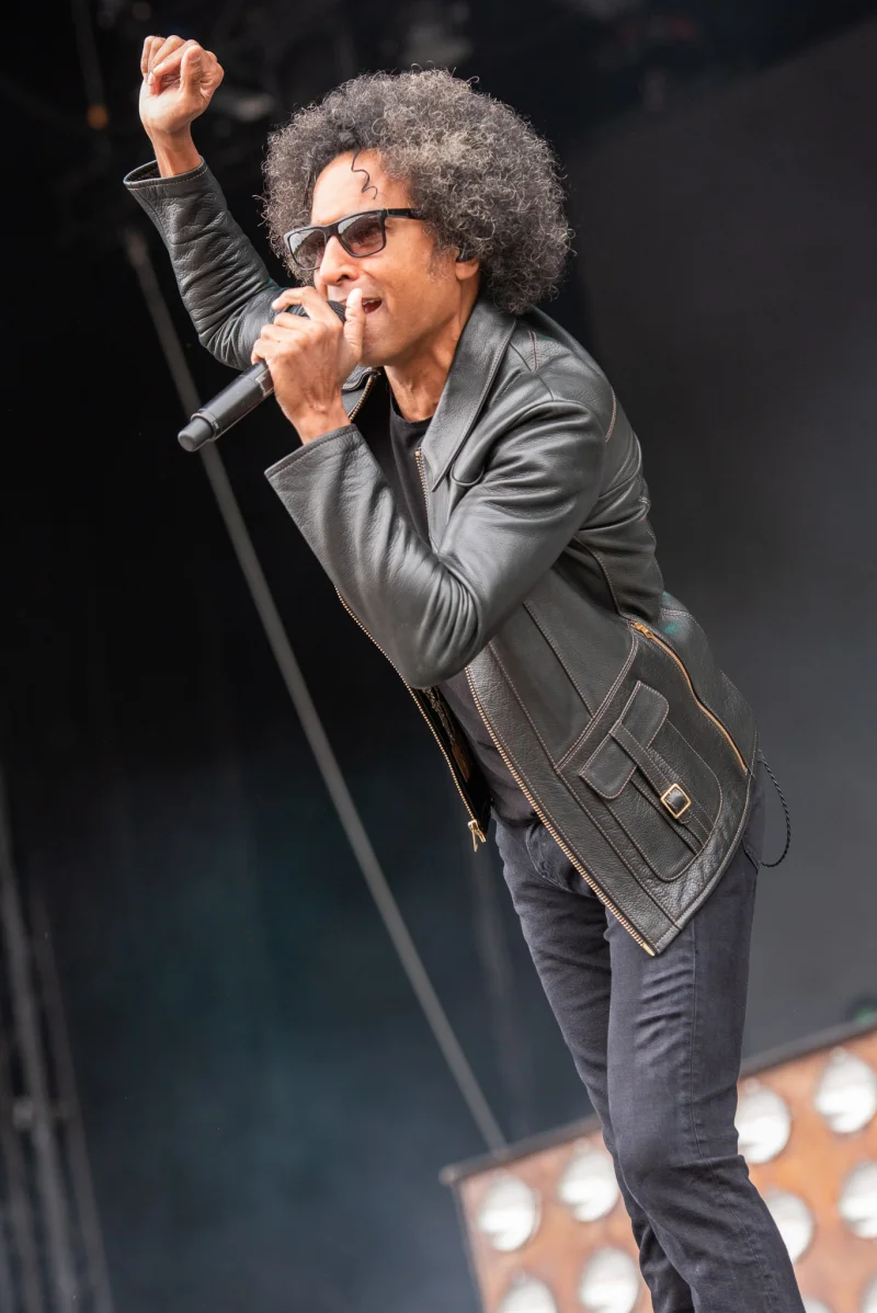 William DuVall Biography