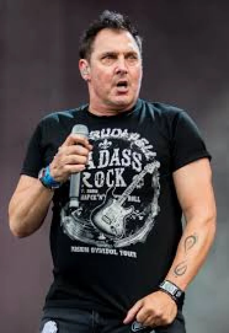 Johnny Gioeli
