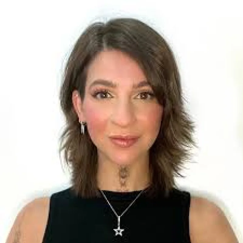 Gabbie Hanna