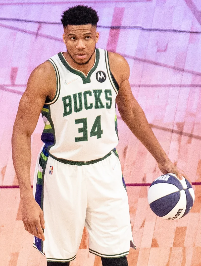 Giannis Antetokounmpo Biography