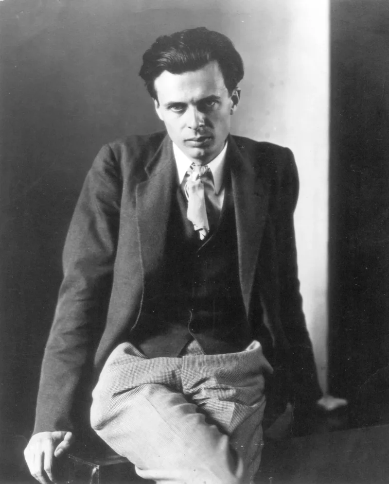 Aldous Huxley Biography